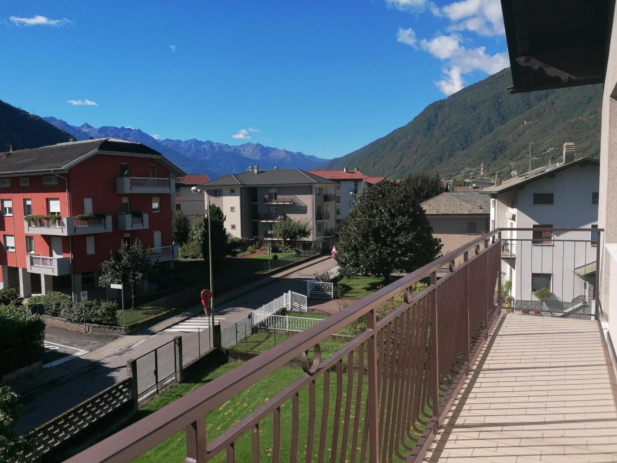 Apartament Bernina Views-Tirano Zewnętrze zdjęcie